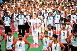 modi-yoga-standing