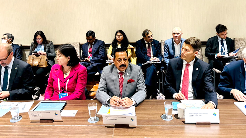 Dr Jitendra Singh addresses the Roundtable on “Net Zero Built Environment with Connected Communities”